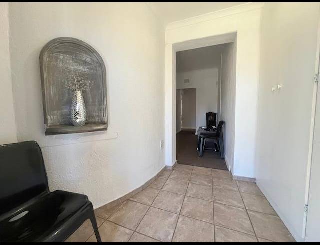 3 BEDROOM FREEHOLD FOR SALE IN ALBERTON NORTH